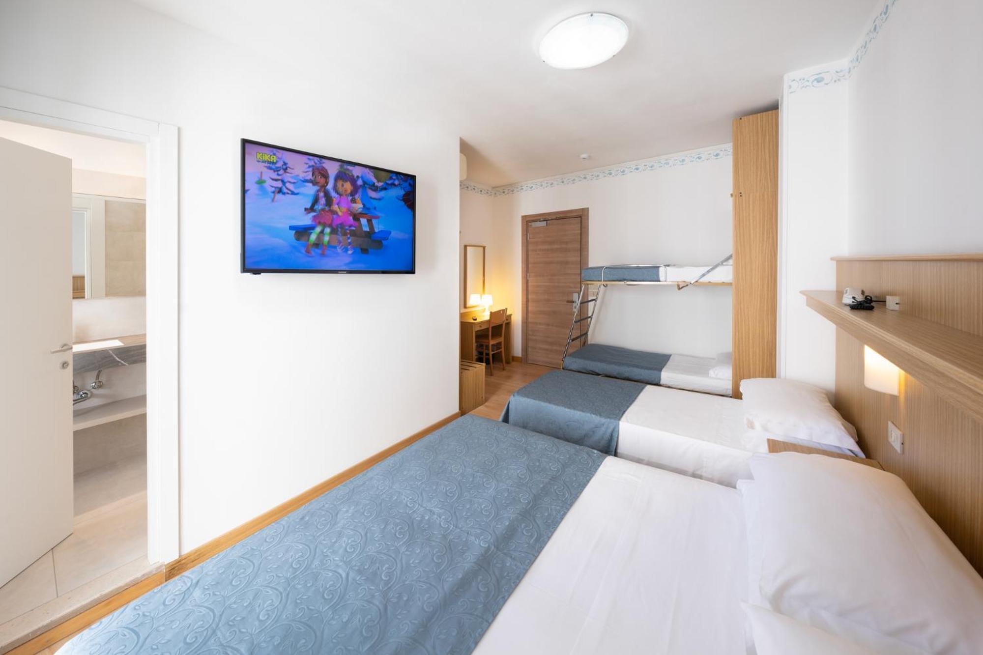 Hotel Laurin Lido di Jesolo Exterior photo